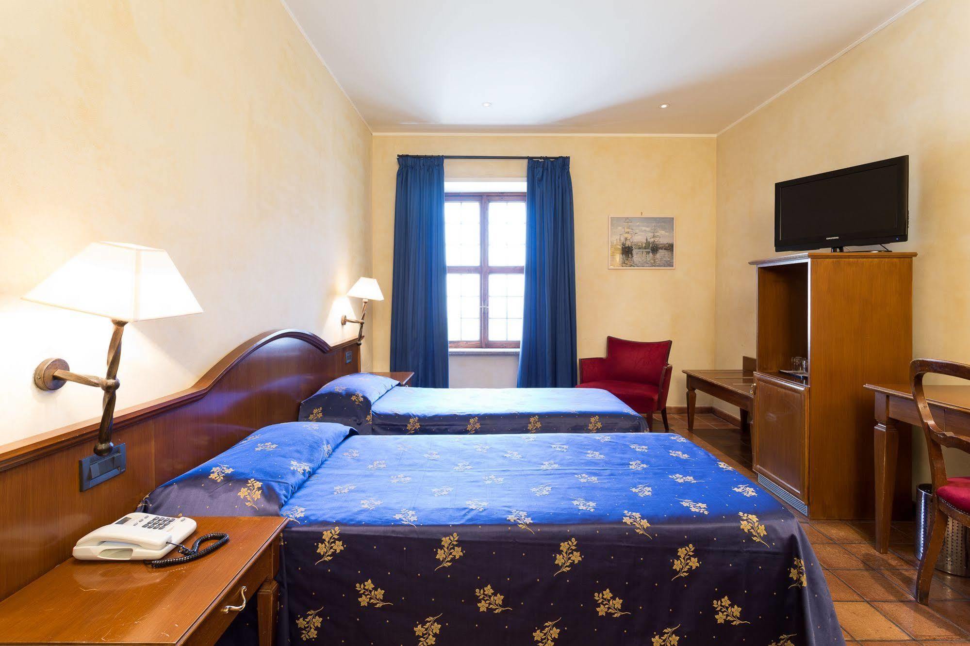 רומא Hotel Columbus מראה חיצוני תמונה